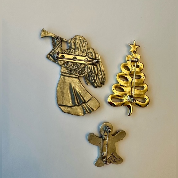 Assorted Christmas Brooches - Picture 2 of 6